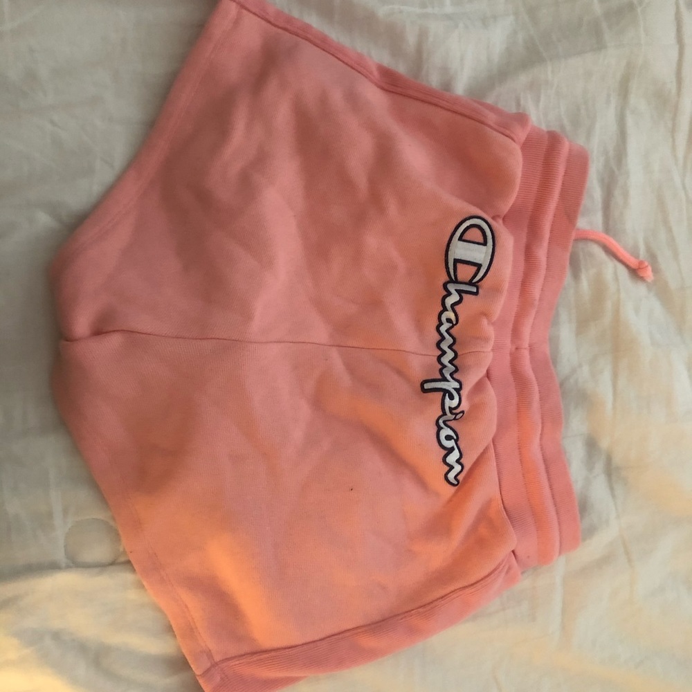 Champion shorts (pink)
